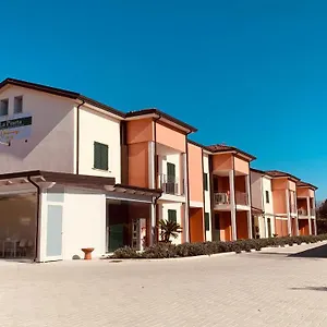 Rta La Pineta Aparthotel